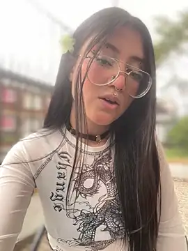 StrawberryPink_ webcam