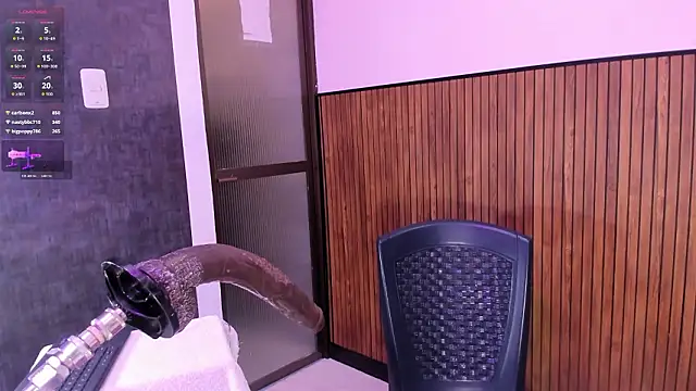 violett_collins_ webcam