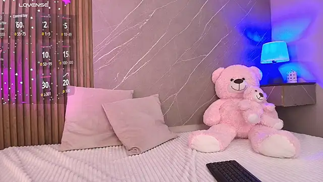 ariana_jhonson1 webcam