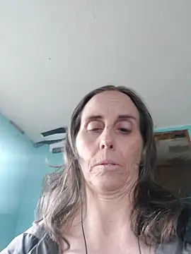 Webcam Model (SexyRach75)  is live.Free join now!