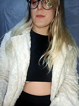 dolcehelena993 webcam