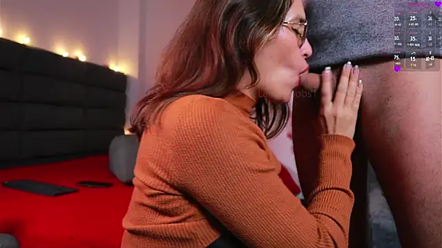 kathieandpovcock1 webcam