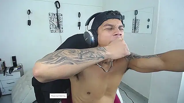 Leonard_Price webcam