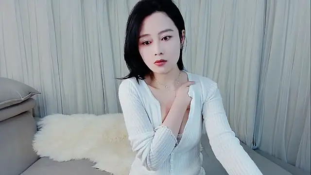 美女HCOCO在线直播