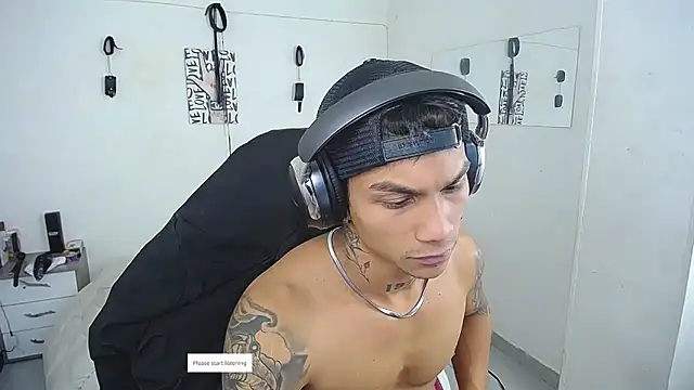 Leonard_Price webcam