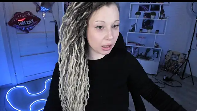 HoneySallyMoore webcam