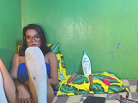 DirtyFistingBarbie webcam