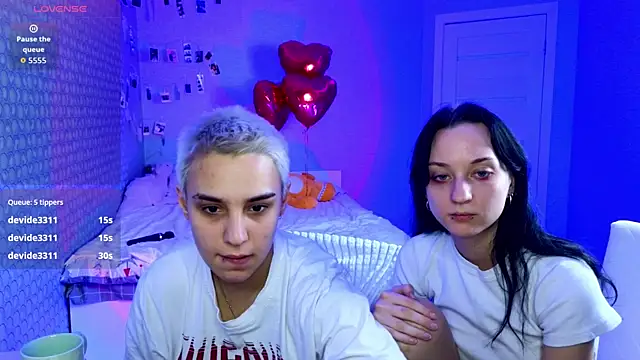 Escaped_Brides webcam