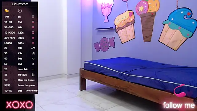 skinnykalitzo18 webcam