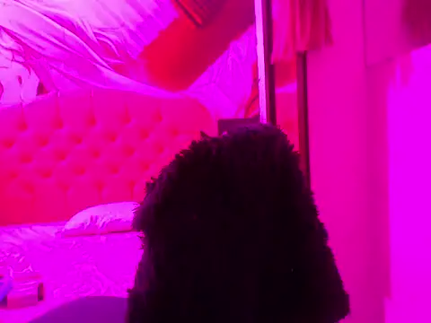 Ailanys_Miller webcam