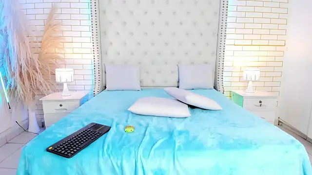 mara_winters_ webcam