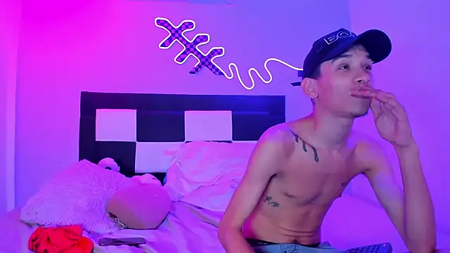 Lucky_boys__X webcam