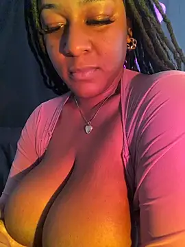 CoCoGoddess_ webcam