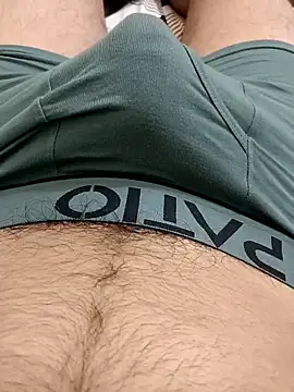 Rocky-badboy_cum4me webcam