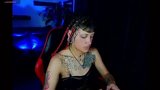 _sharlotte777 webcam