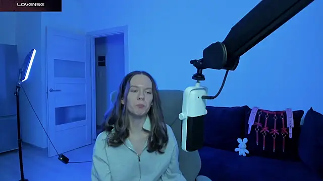 Goddess_of_Fertility webcam