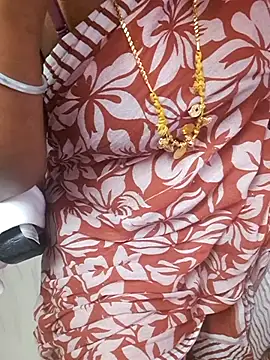 Webcam Model (Tamil_Ammani)  is live.Free join now!