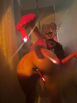 Amani_thewolf webcam