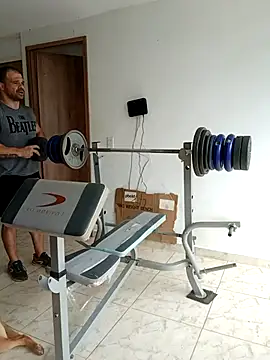 leiris_y_fred_01 - LEIRIS_Y_FRED_01's free webcam - UK Sex Cams