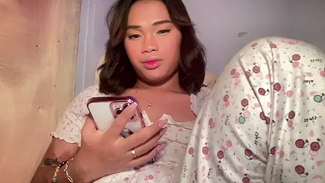 Exotic_alyssa69 webcam