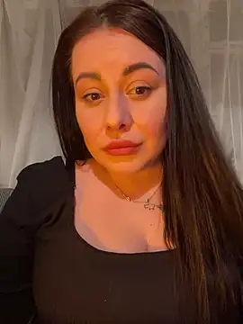 daisystreet - DaisyStreet's free webcam - UK Sex Cams