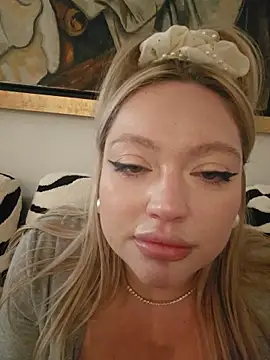 misstitmouseofficial - Misstitmouseofficial's free webcam - UK Sex Cams