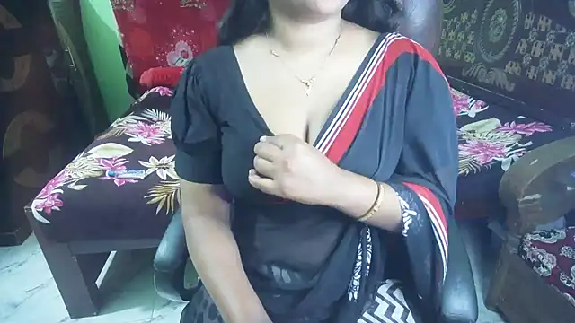 BengaliQueenStar webcam