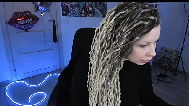 HoneySallyMoore webcam