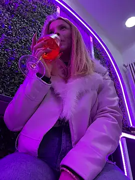 AnastasiaAniess webcam