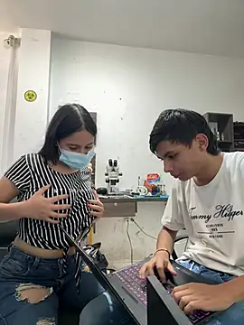 two_cam_latin webcam