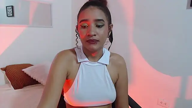 Alice_Grinnerk webcam