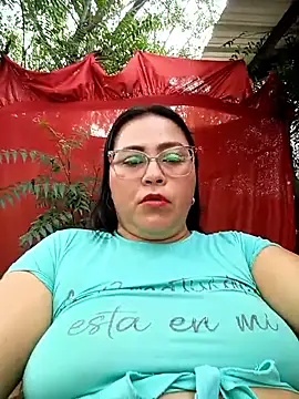 Dirty-Momm-Divorced-Hot webcam