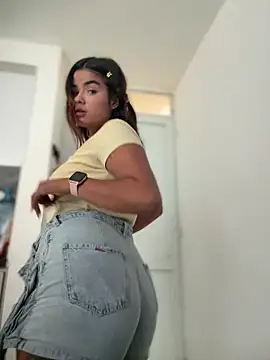 Kaily_Sweet16 webcam