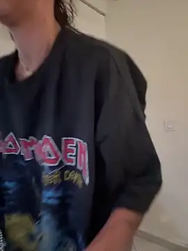 Amani_thewolf webcam