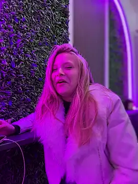 AnastasiaAniess webcam