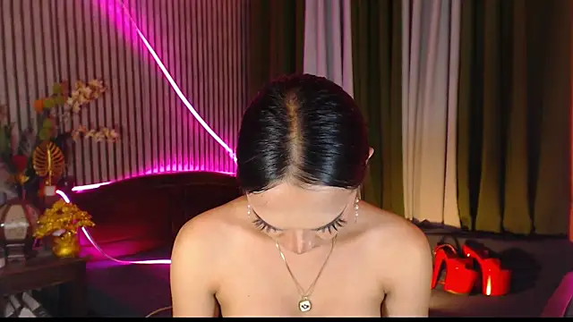 Unforgettablejulia webcam