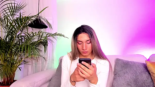 brihanna-young webcam