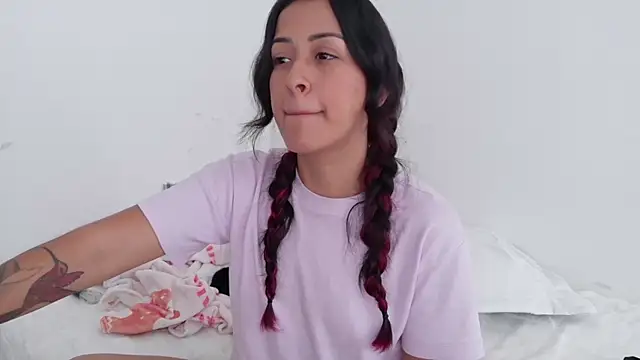 saribelcute - Saribelcute's free webcam - UK Sex Cams