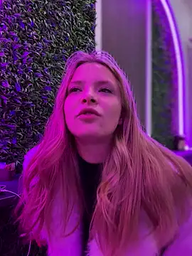 AnastasiaAniess webcam