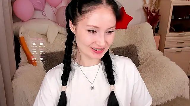 lisamooore - LisaMooore's free webcam - UK Sex Cams