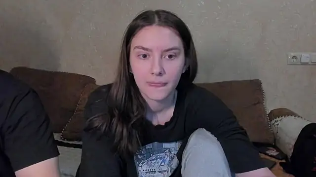 love_lina_muuur webcam