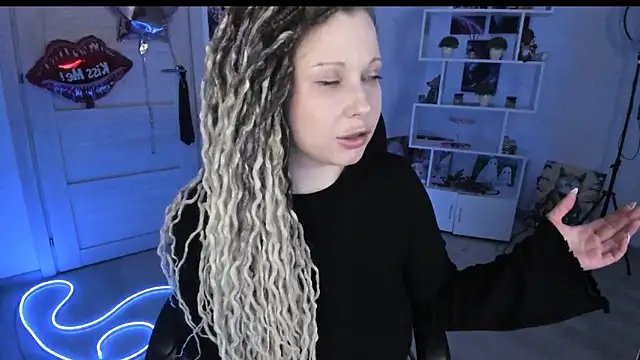 HoneySallyMoore webcam