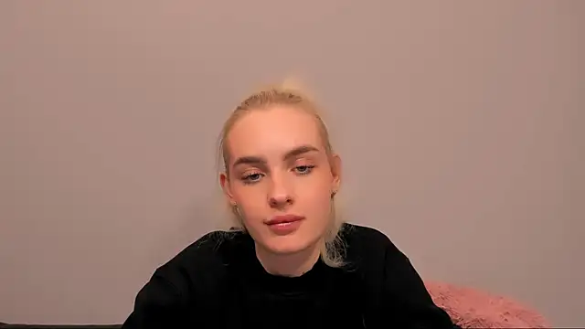 OliviaKisss webcam