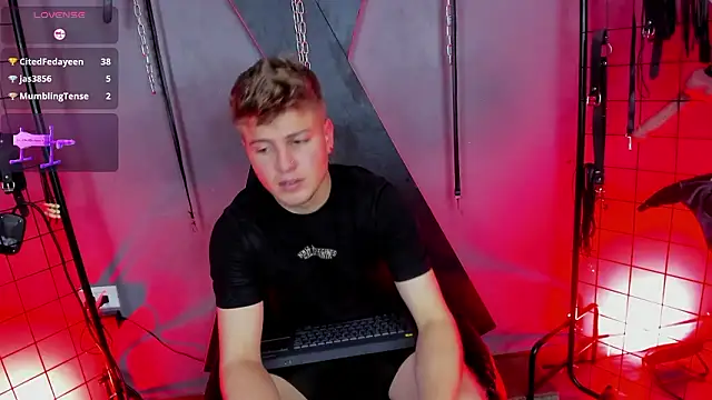 MrJustin_Brianna_BDSM webcam