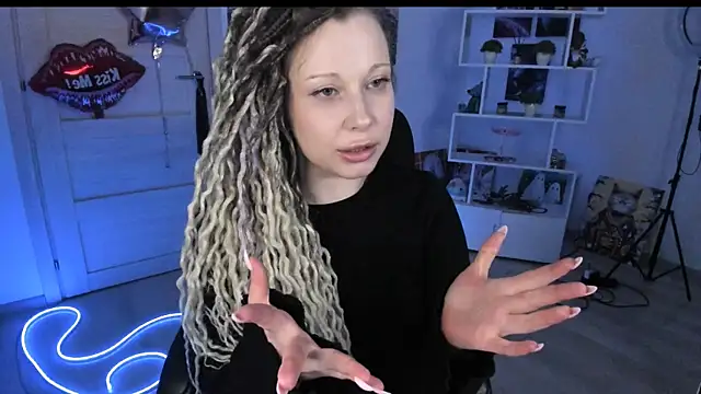 HoneySallyMoore webcam