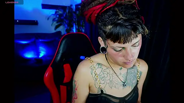 _sharlotte777 webcam