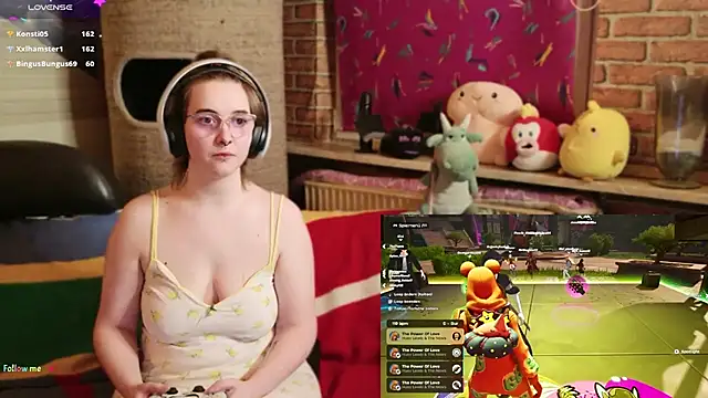 GamerGirl_Eve webcam