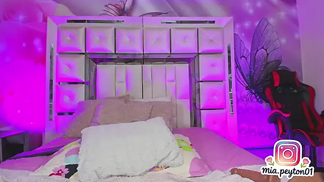 mia_peyton webcam