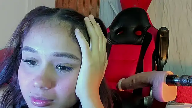 MarianaManzur webcam