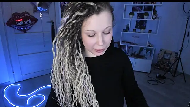 honeysallymoore - HoneySallyMoore's free webcam - UK Sex Cams